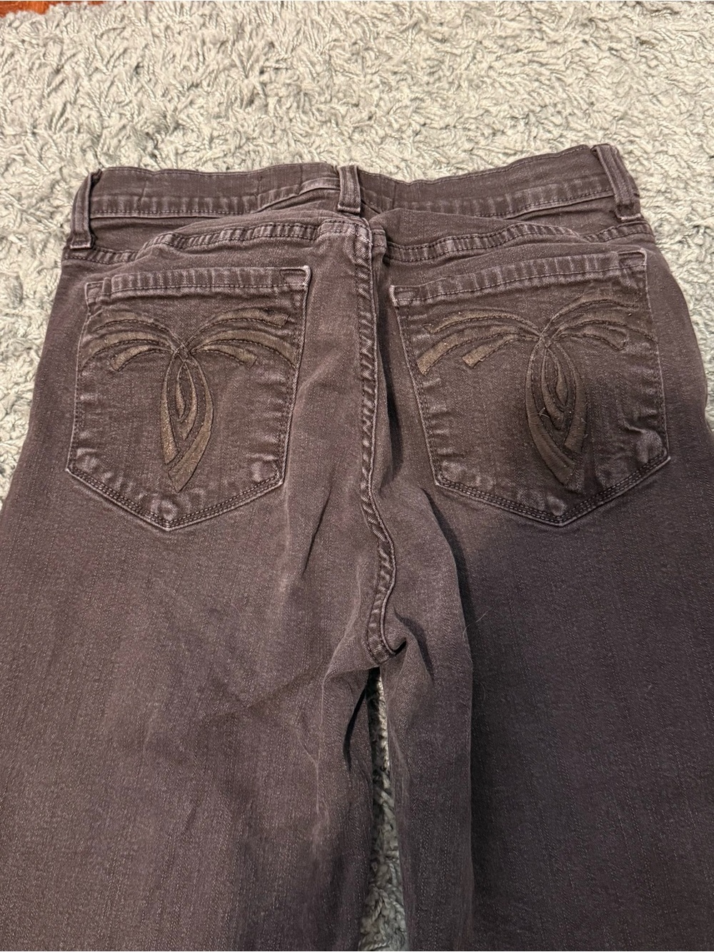 Vintage “not your daughters jeans” from Nordstrom - Picture 4 of 6